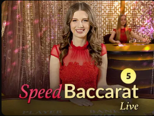 不满！维尼修斯进球被吹前向球迷展示球衣，多纳鲁马摊手与其沟通